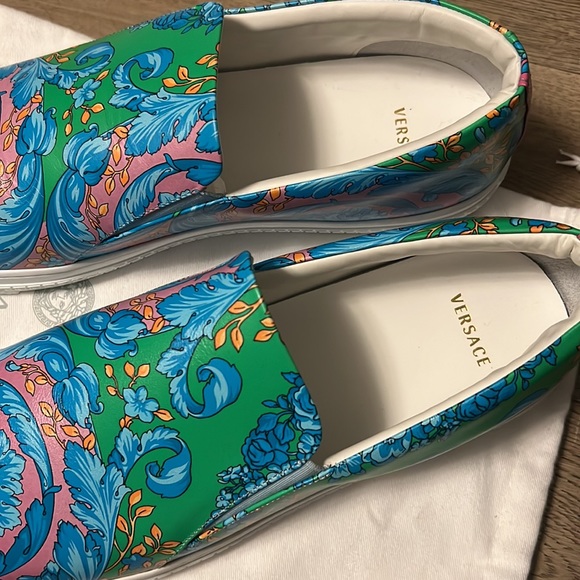 Mens Blue FLUO BAROCCO PRINT Slip On Skate SNEAKERS - Picture 2 of 2